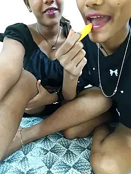 Unique_girls90 — show pussy