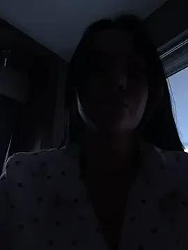 VendiMur — take off your bra and caress your breast